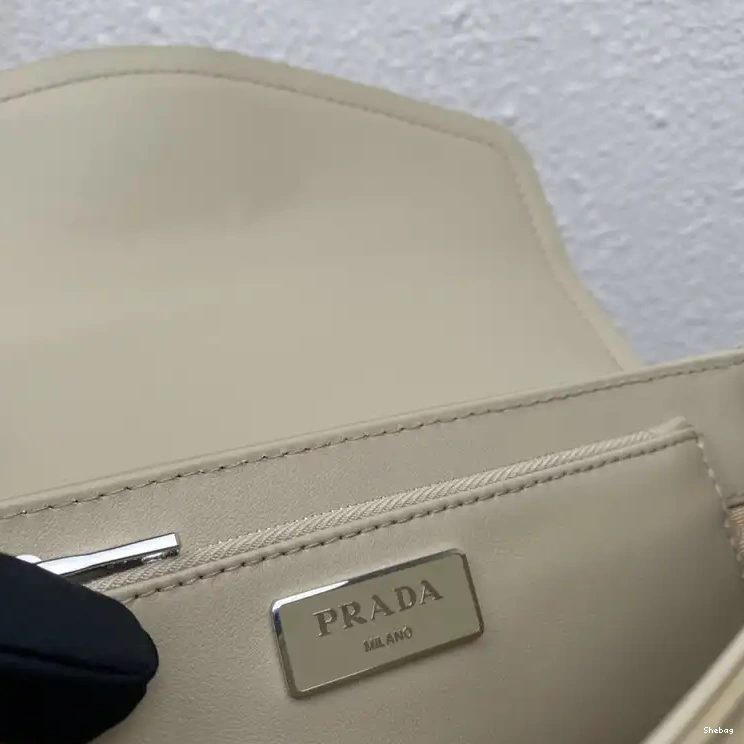 Prada Bag 2201DJ0010 0811